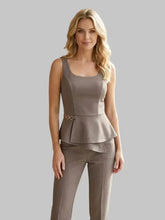 Top Lotta – Short, Modern, And Wonderfully Summery Mara