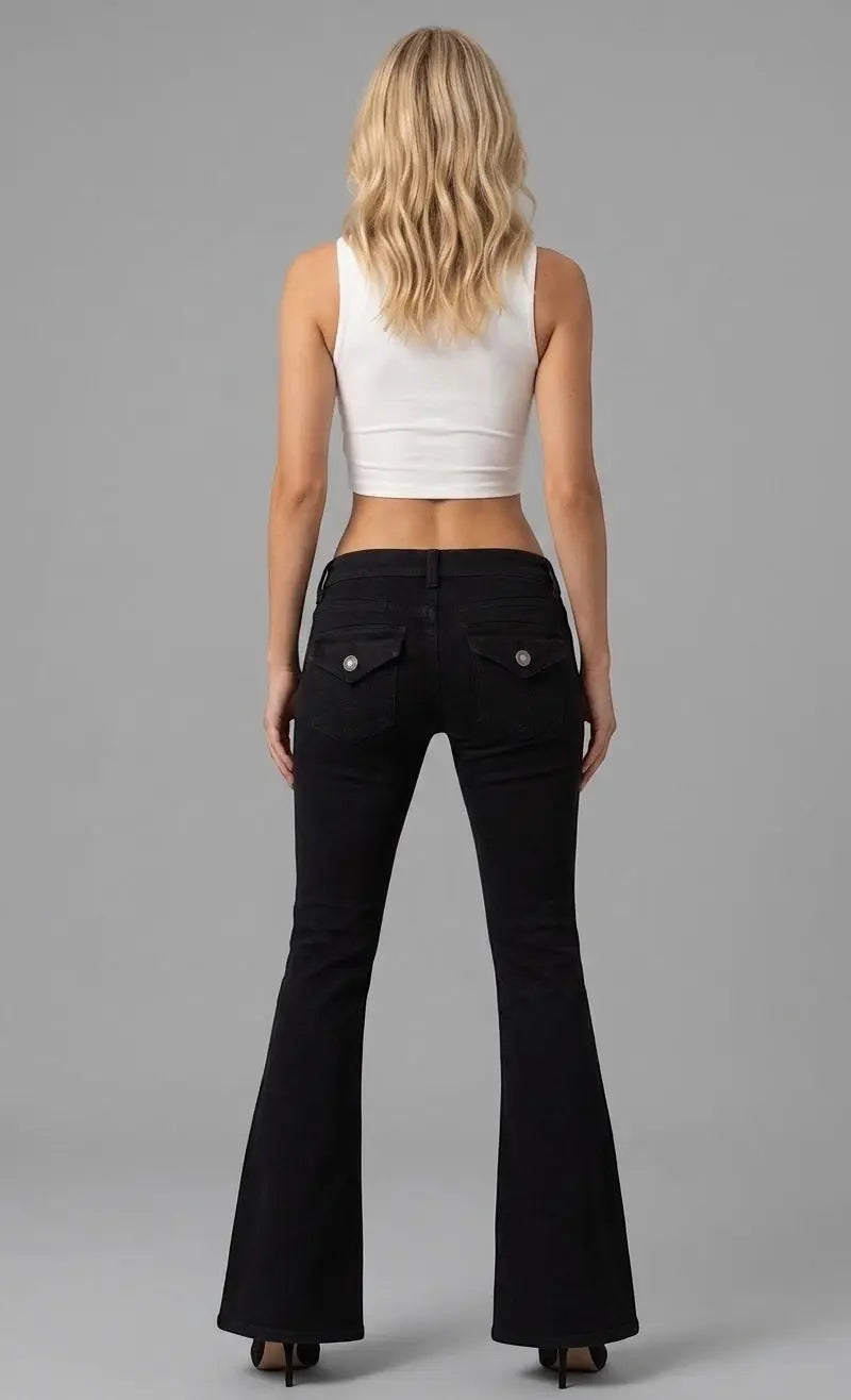 Low Waist Jeans "Laura" - Black, modern, confident - Mara