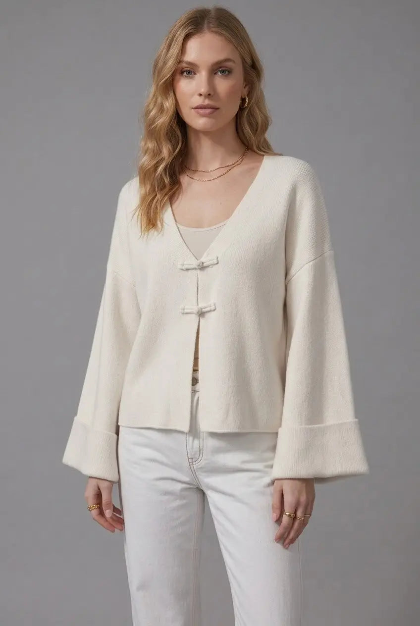 Sweater Jana - Soft knit, elegant silhouette & versatile everyday look - Mara