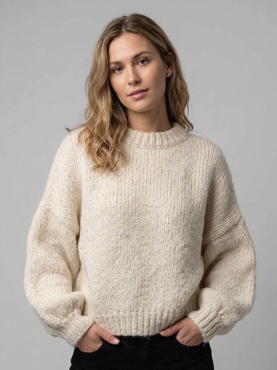 Knitted sweater "Ella" - Warm elegance for every day Mara