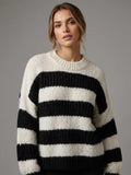 Striped Knit Sweater Maila – Cozy Texture, Modern Fit & Timeless Everyday Style Mara
