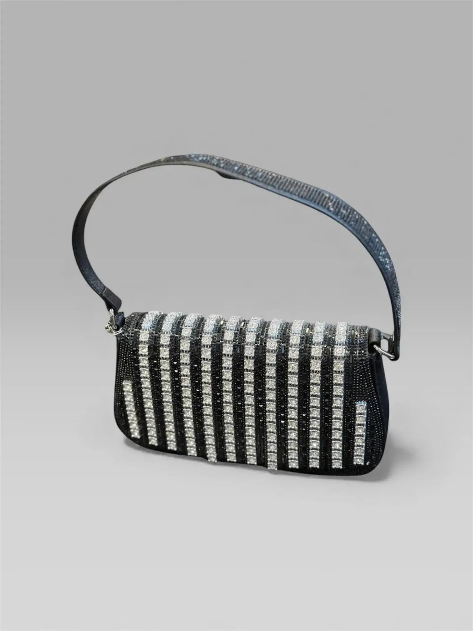 Lily Glitter Bag – Sparkling Evening Clutch for Glamorous Looks Mara