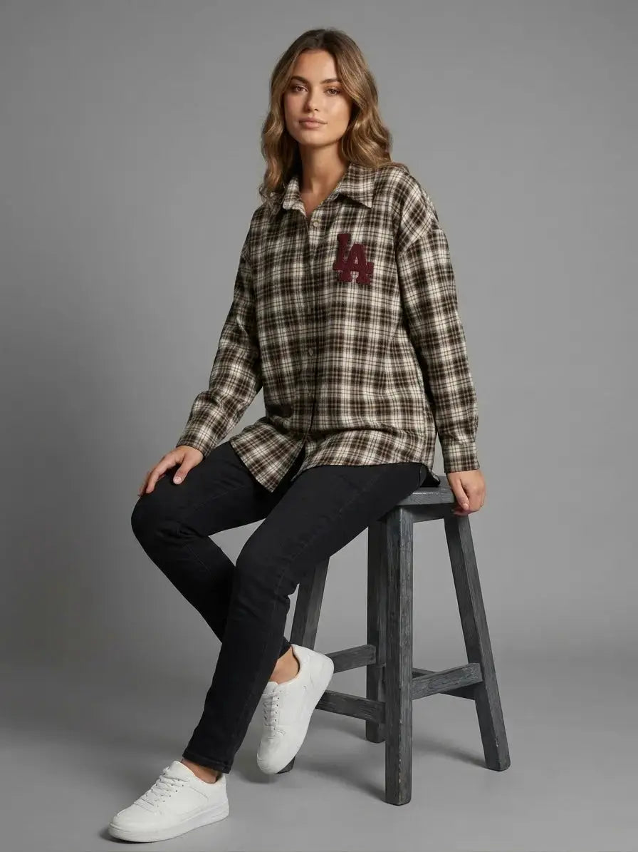 Blouse Ronja – Modern Check Pattern Blouse for Everyday Style | Mara