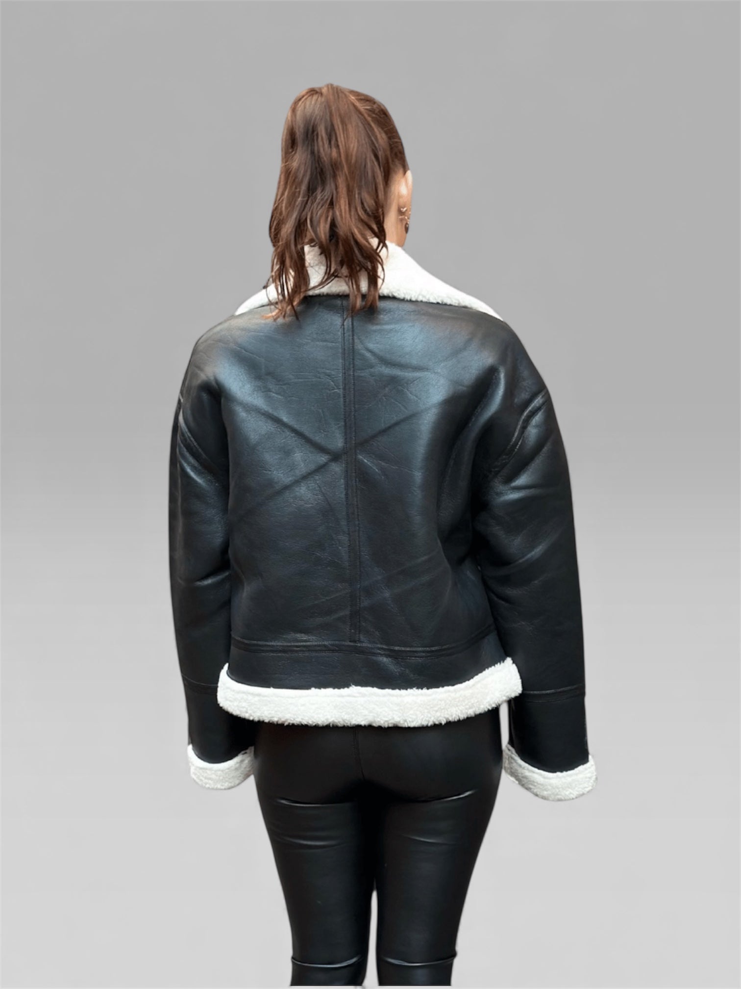 Lammfelljacke aus Kunstleder