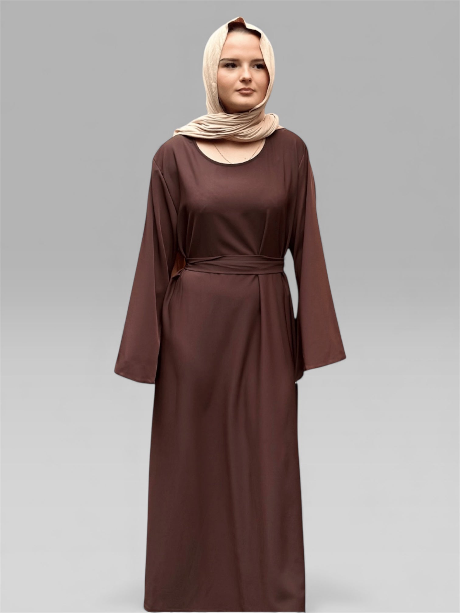 Glamouröses Abya-Kleid