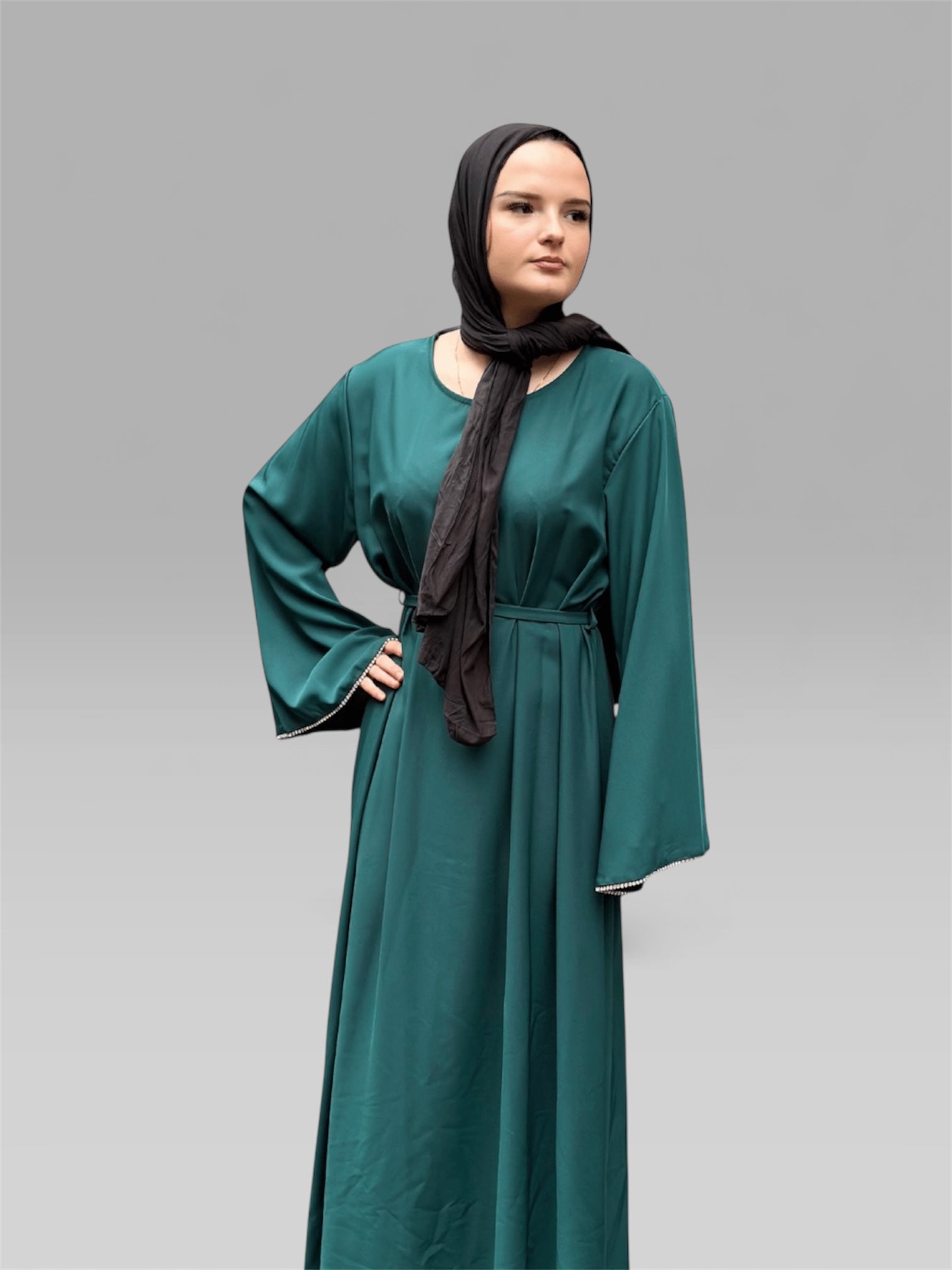 Glamouröses Abya-Kleid