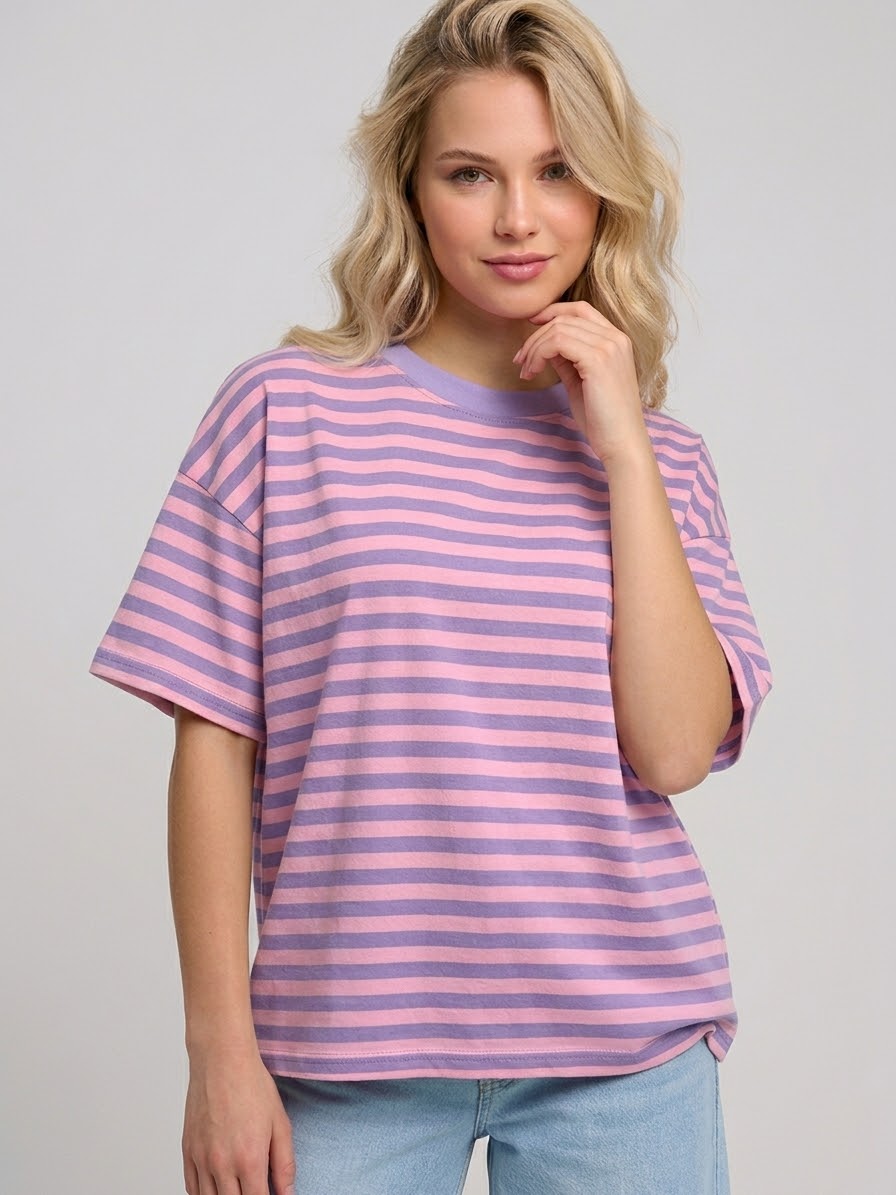 T‑Shirt Amelie – Zarte Streifen, moderner Look Mara
